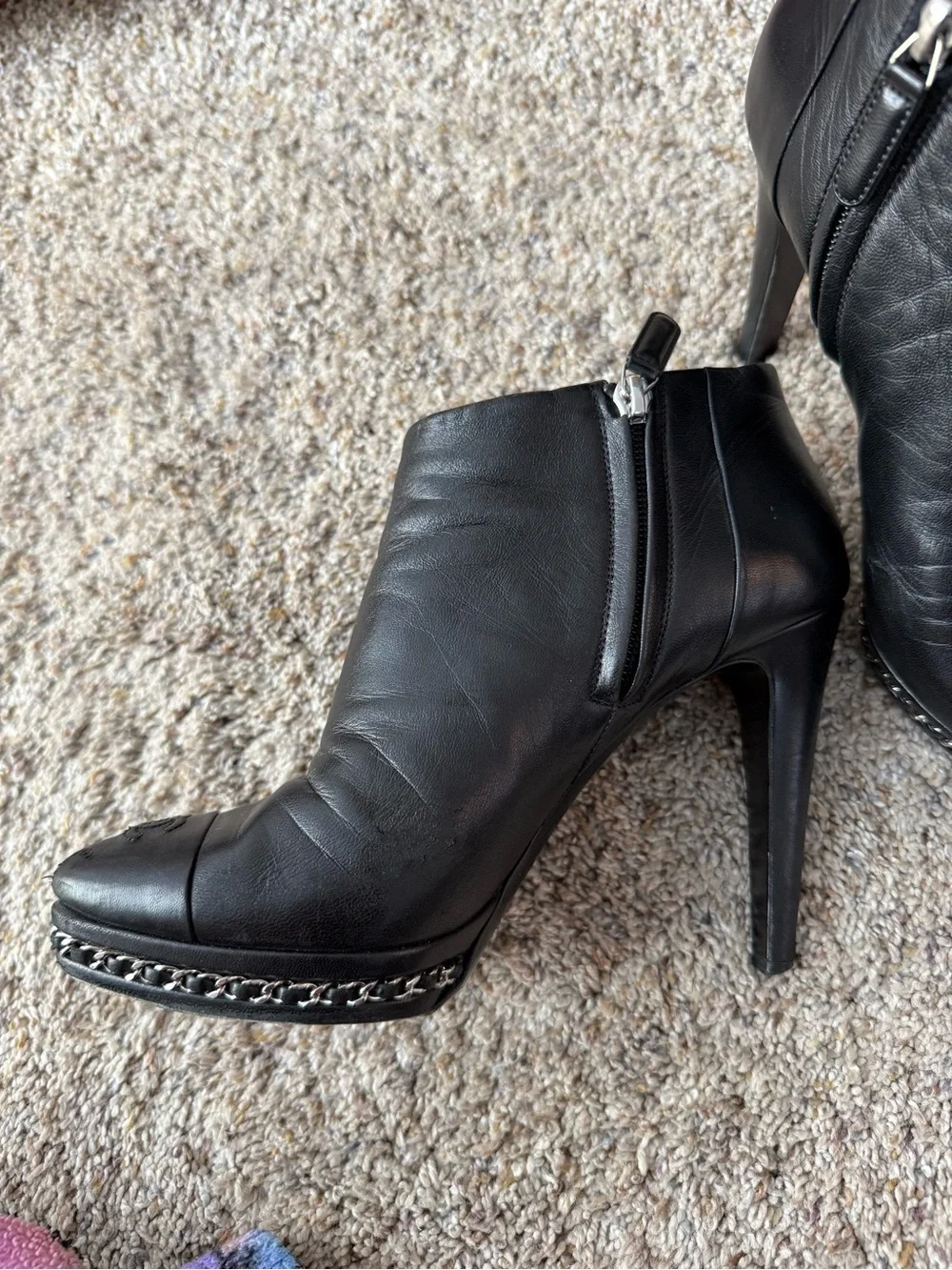 CHANEL Black Leather Chain-Trim Ankle Booties